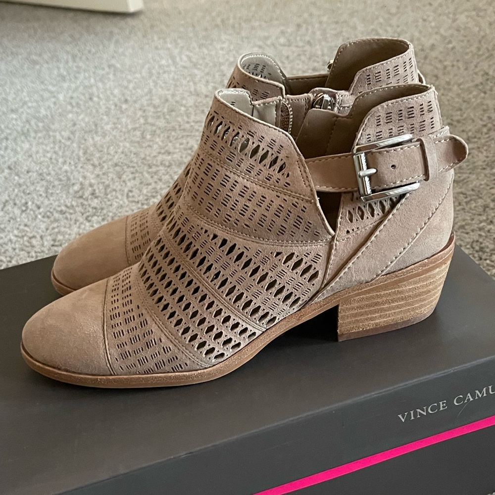 Vince Camuto Paavani Booties in Wild Mushroom